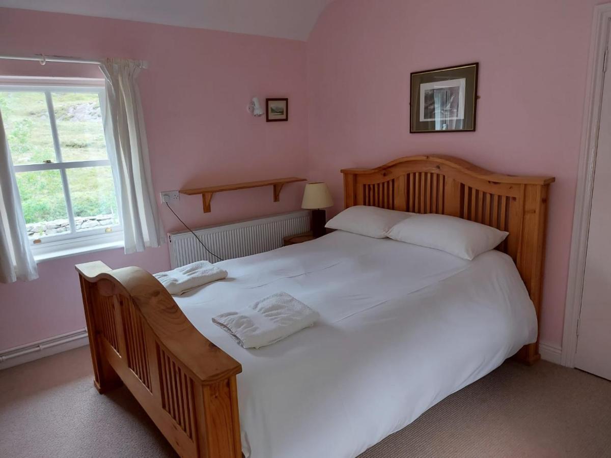 Delphi Lodge Лийнан Екстериор снимка