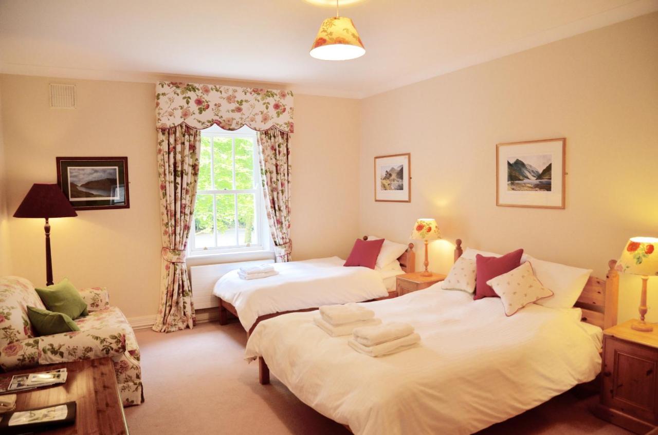 Delphi Lodge Лийнан Екстериор снимка