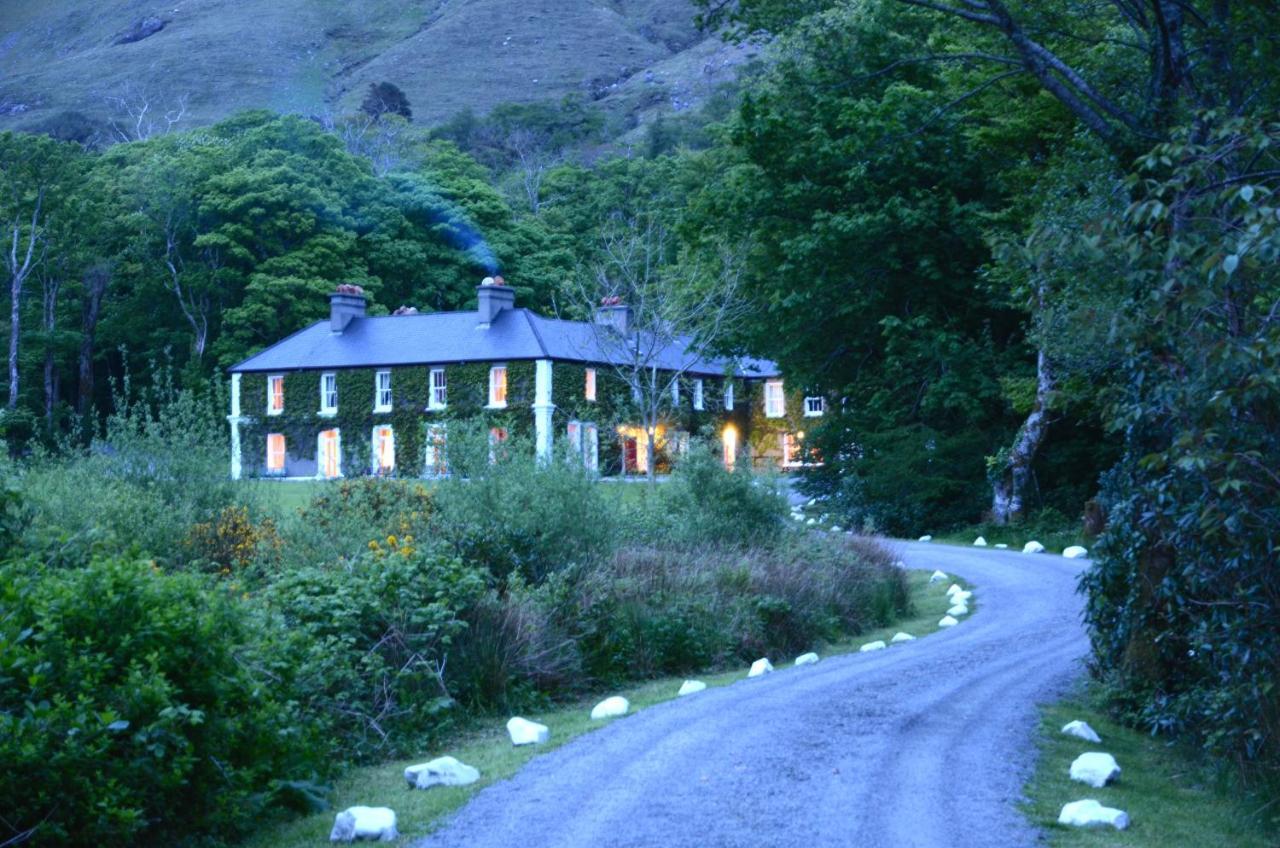 Delphi Lodge Лийнан Екстериор снимка