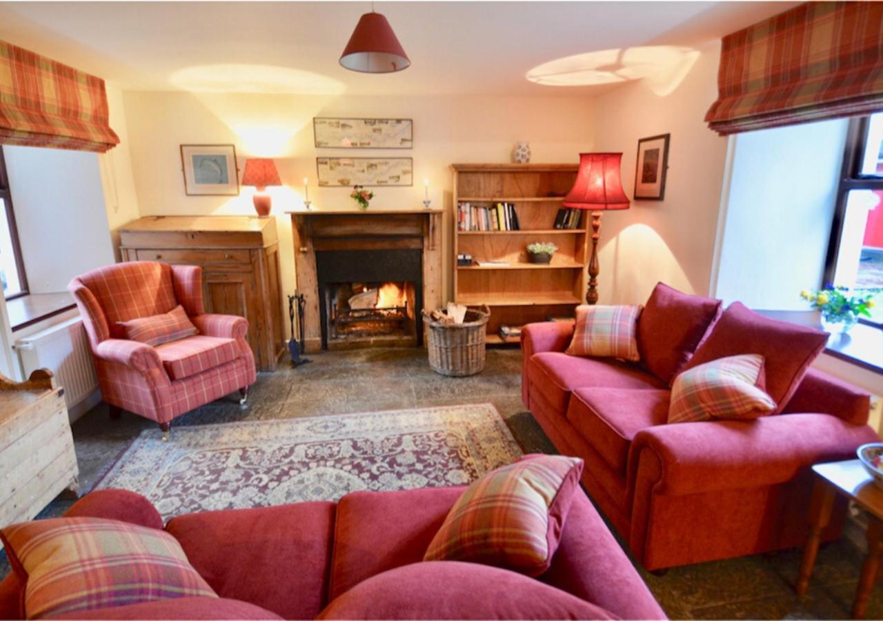 Delphi Lodge Лийнан Екстериор снимка