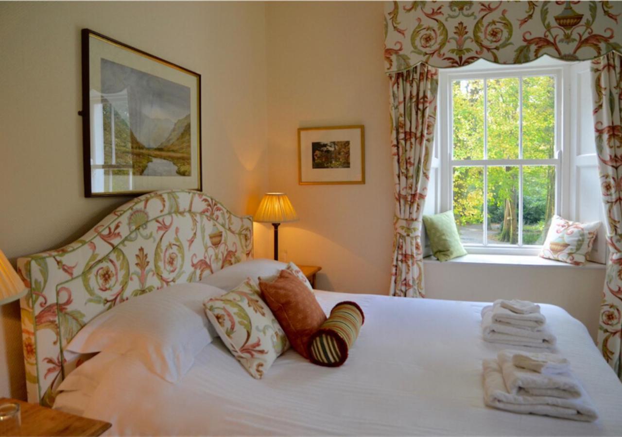 Delphi Lodge Лийнан Екстериор снимка